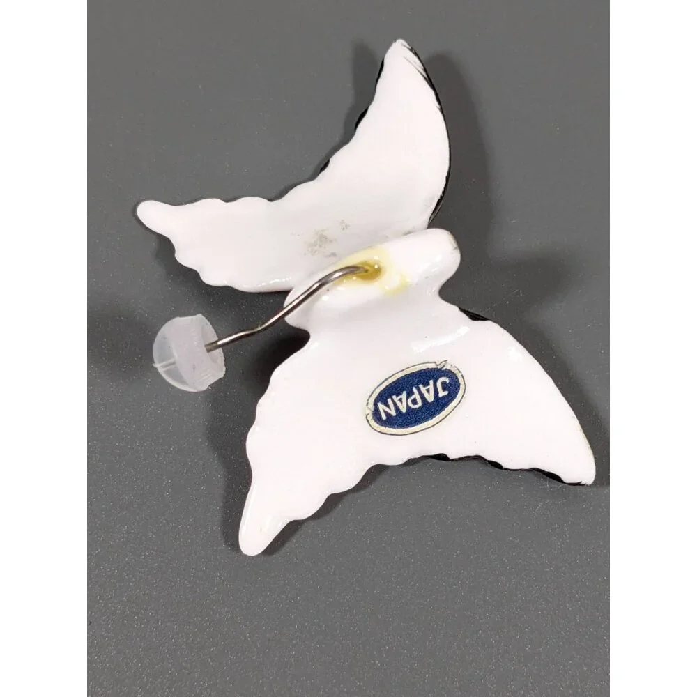 Vintage Japan Porcelain 3D Pin Painted Butterfly Stick Pin‎